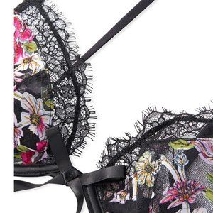 Victoria Secret bra